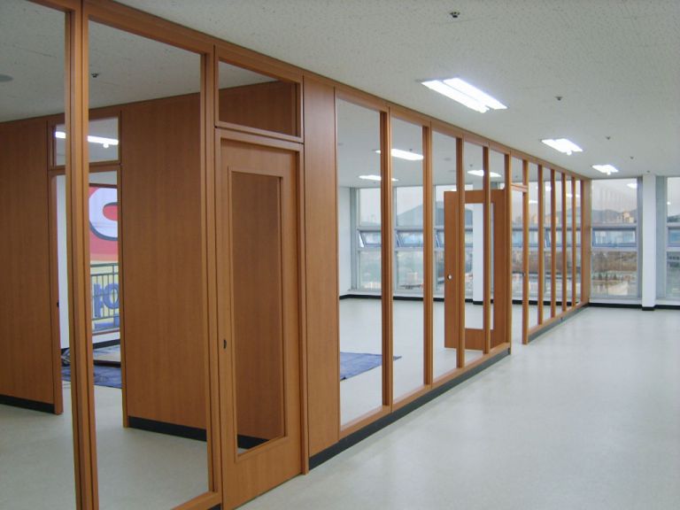 SGP AG TYPE 월넛8mm유리