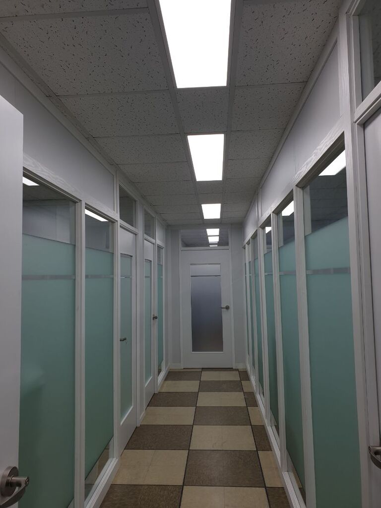 부산사무실  화이트펄  유리칸막이